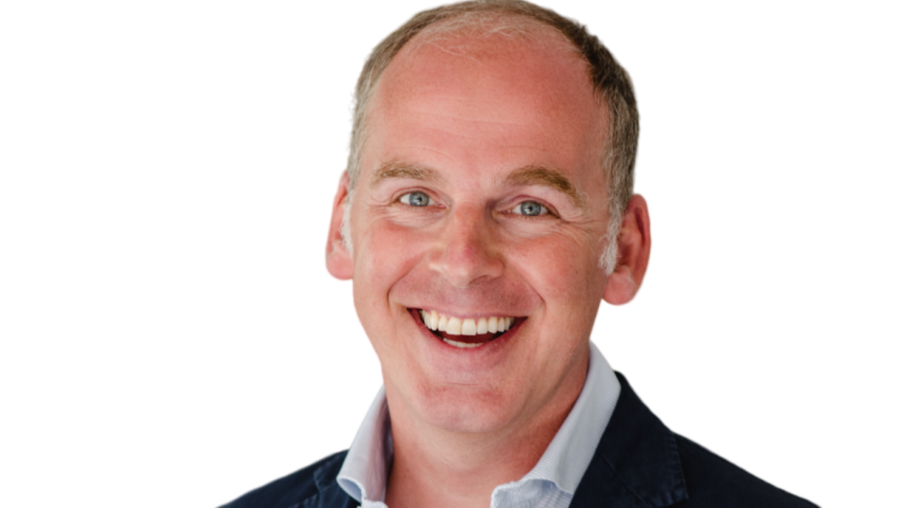 Dr Jason Smithson, Royaume-Uni